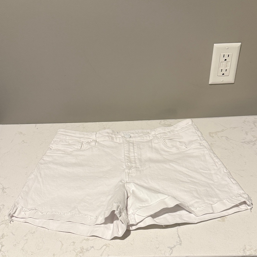 Kut from the Kloth White Cuffed Jean Shorts